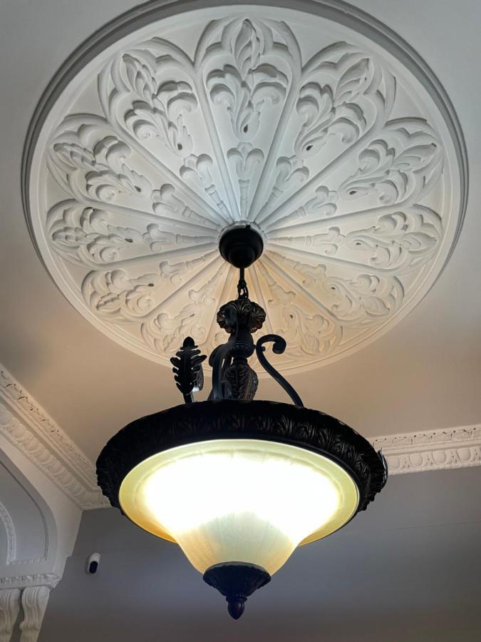 Shandwick House Tain Ngoại thất bức ảnh